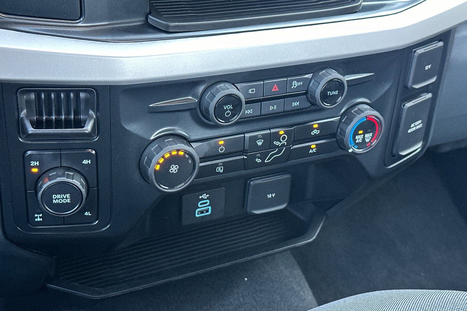 New 2026 Ford F250 XL w/ STX Appearance Package image 19