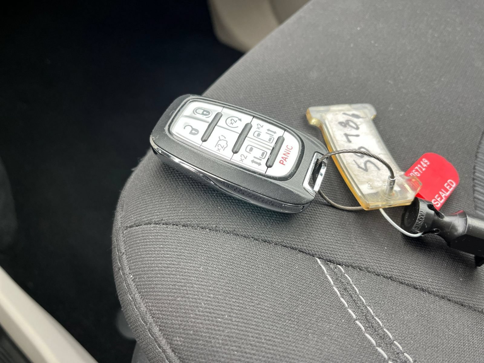 Used 2024 Chrysler Voyager LX FWD image 20