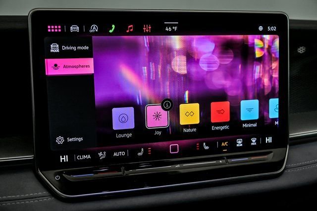 New 2026 Volkswagen Tiguan SE R-Line image 17