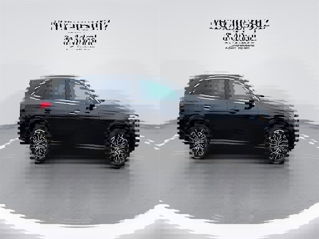 New 2025 Mercedes-Benz GLC 300 image 9