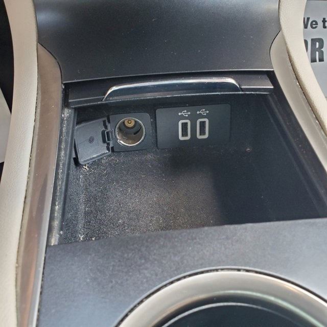 Used 2017 Lincoln MKC Select w/ Select Plus Package image 29