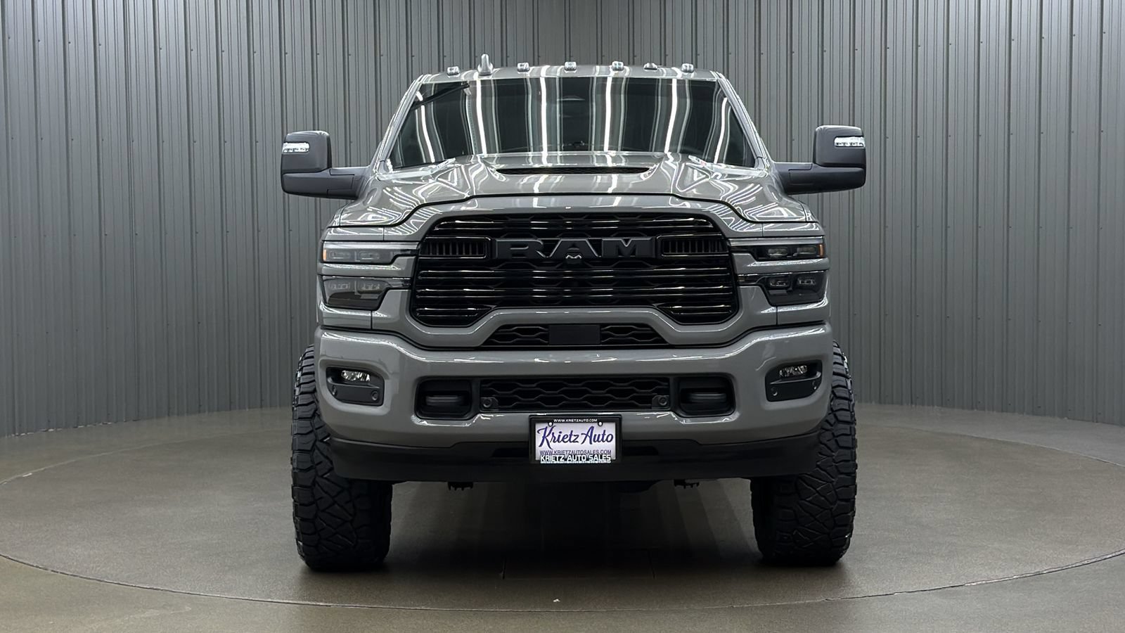 Used 2025 RAM 2500 Laramie AWD/4WD image 8