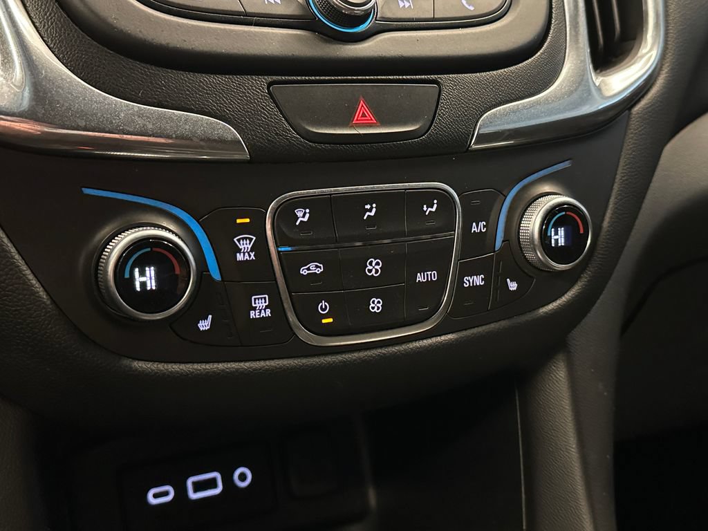 Used 2019 Chevrolet Equinox LT AWD/4WD image 15