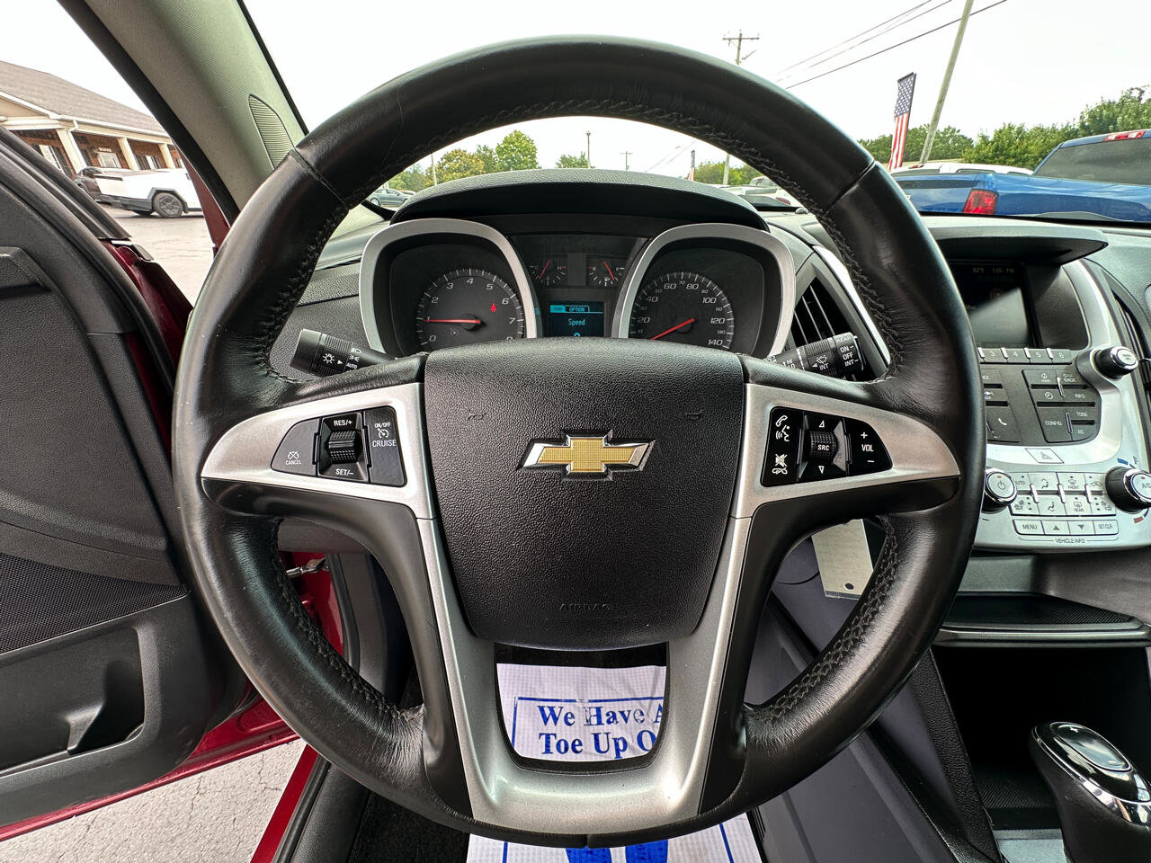 Used 2017 Chevrolet Equinox LT w/ Convenience Package image 12