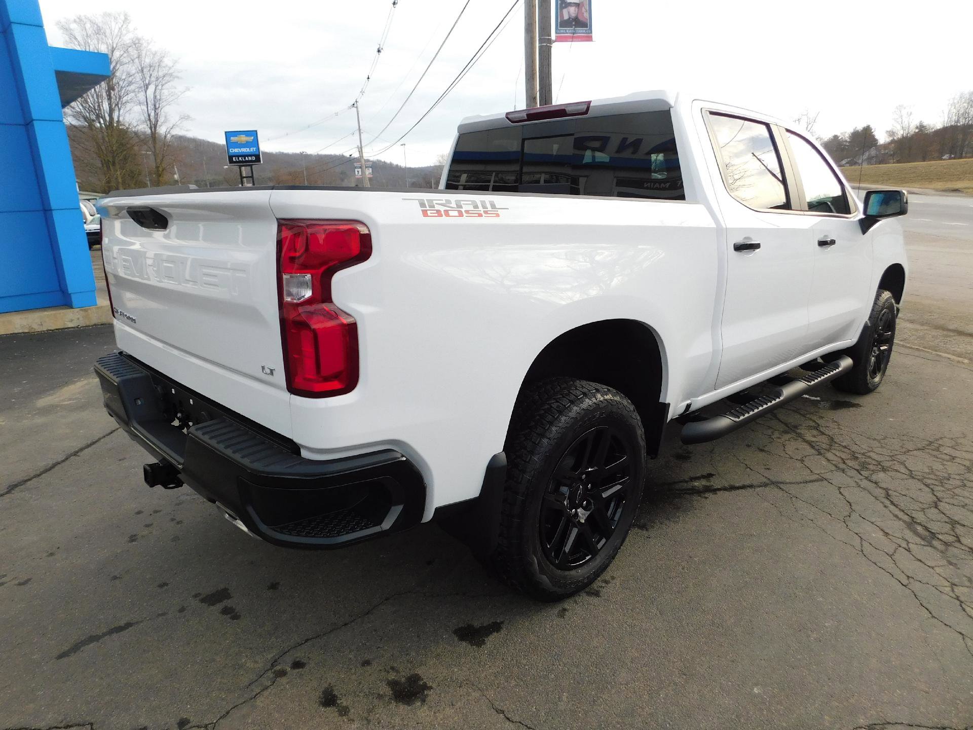 New 2026 Chevrolet Silverado 1500 LT Trail Boss w/ Convenience Package II image 10