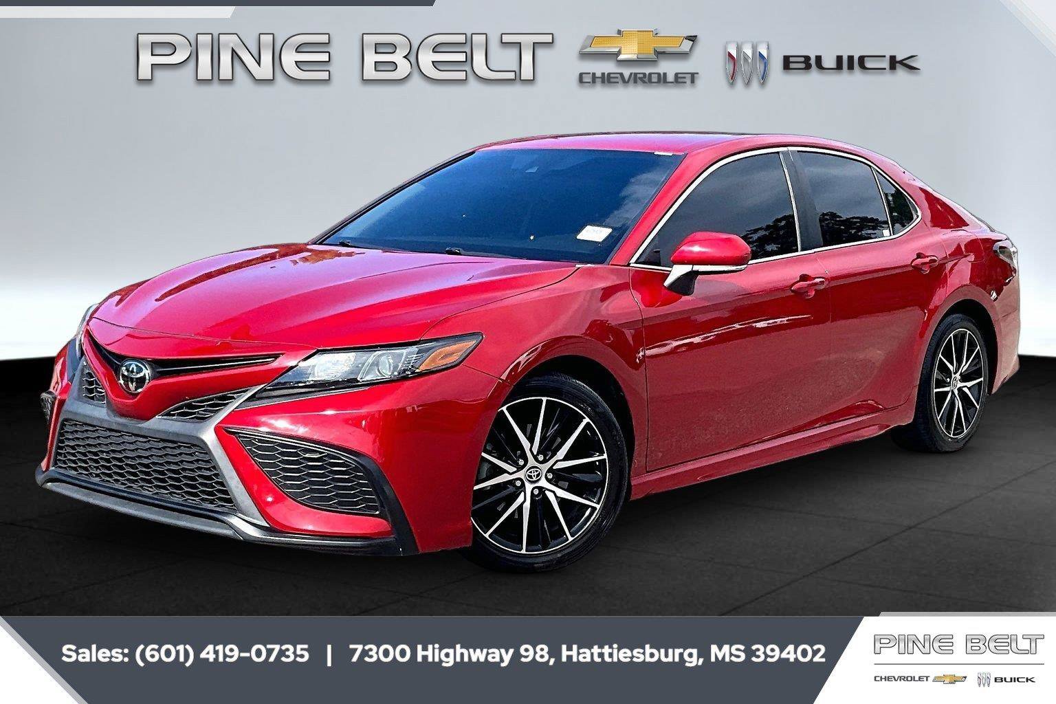 Used 2022 Toyota Camry SE FWD image 10
