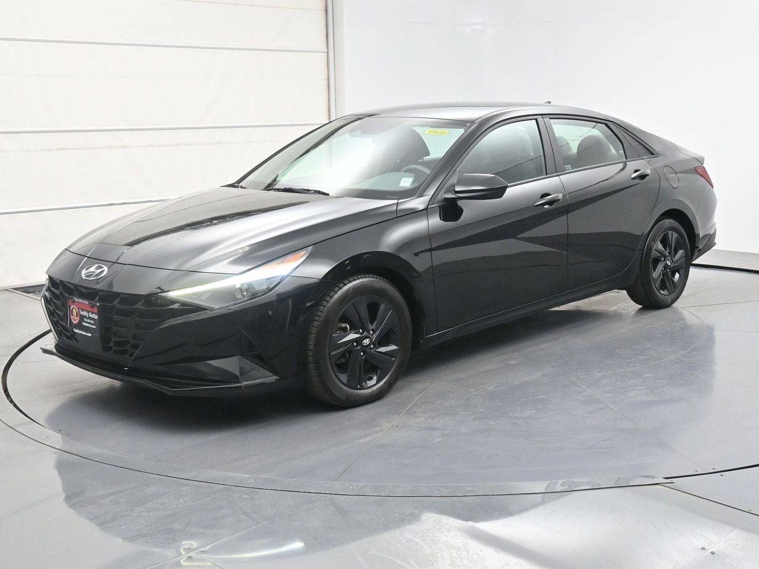 Used 2022 Hyundai Elantra SEL w/ Convenience Package FWD image 1