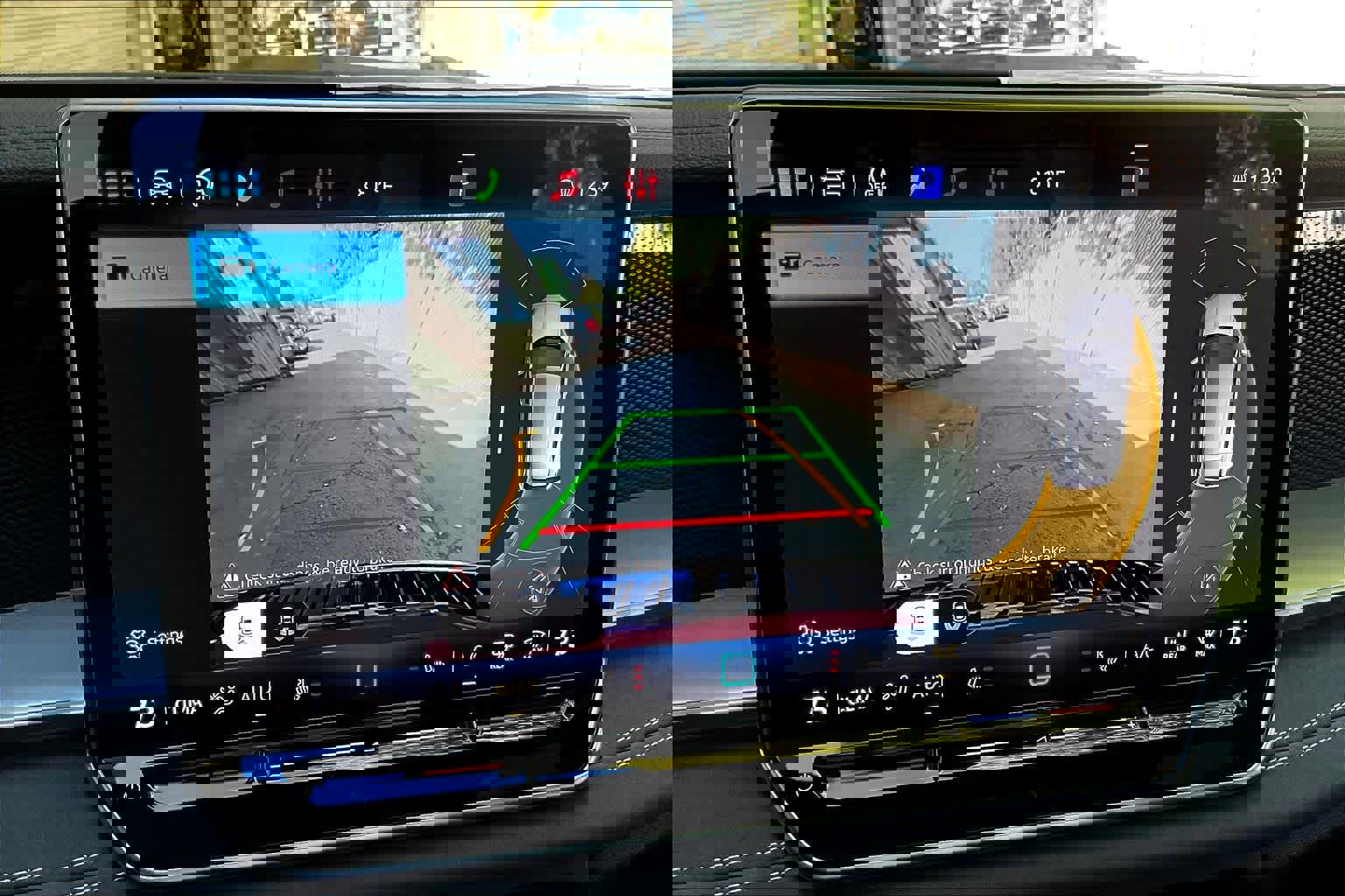 New 2026 Volkswagen Tiguan SE R-Line image 20