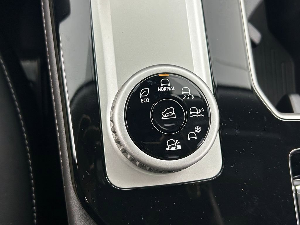 New 2026 Mitsubishi Outlander Trail Edition image 23