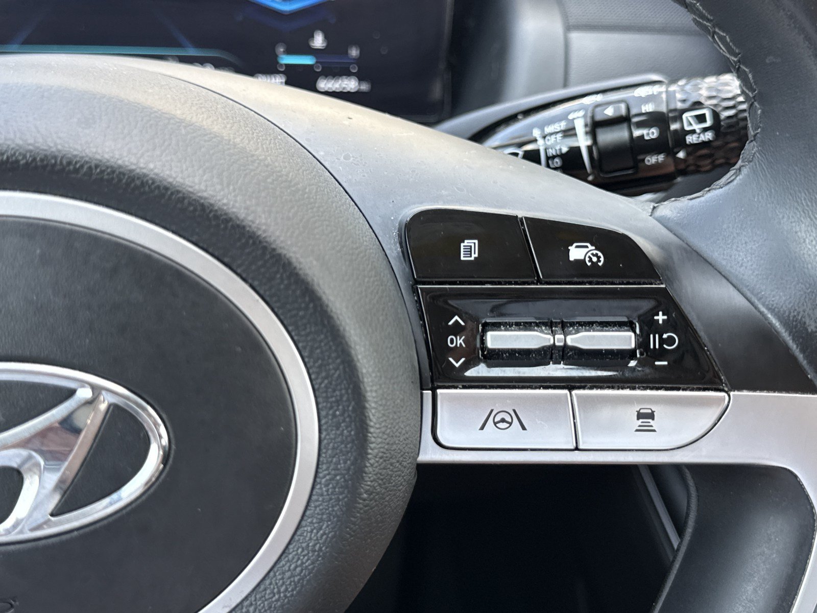 Certified 2023 Hyundai Tucson SEL w/ Convenience Package FWD image 22