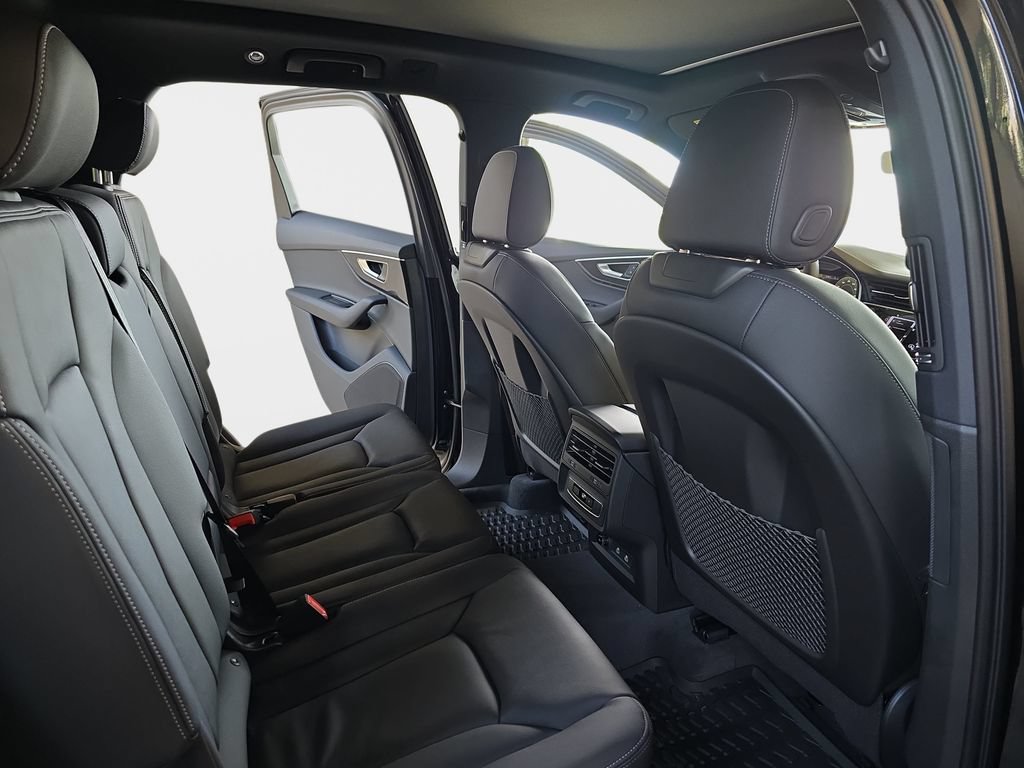 New 2026 Audi Q7 3.0T Premium AWD/4WD image 11
