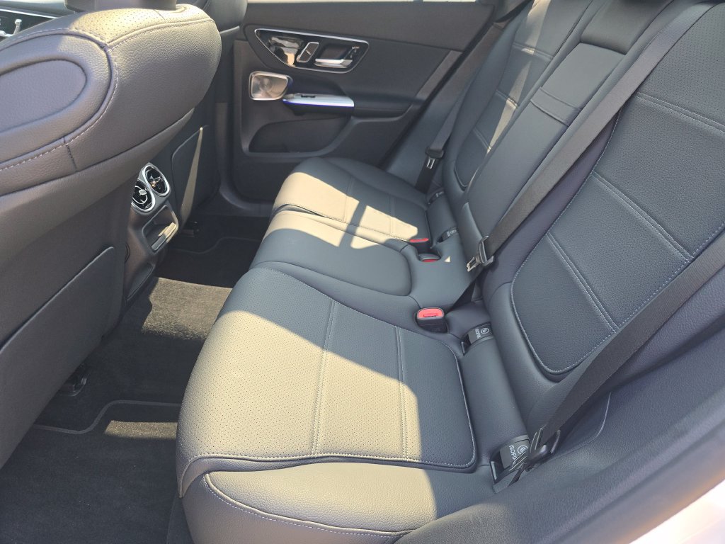 Certified 2026 Mercedes-Benz GLC 300 4MATIC image 22