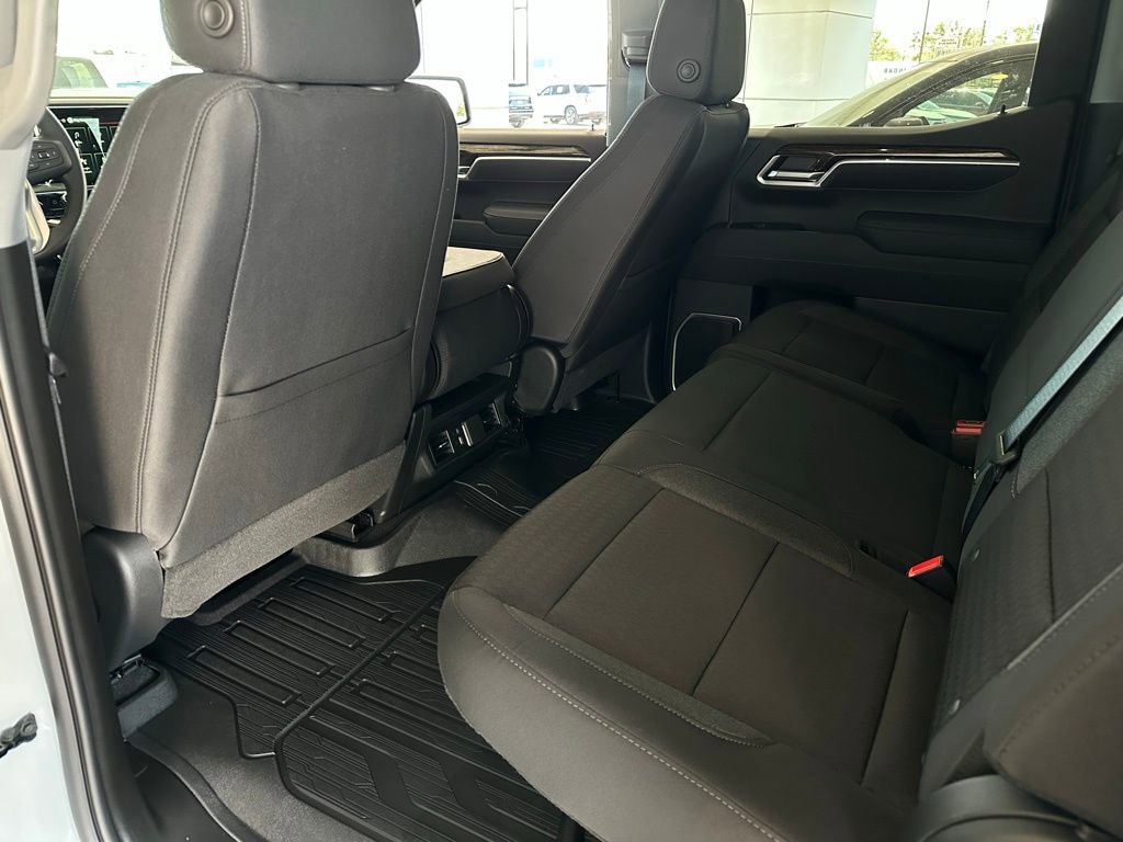 New 2026 GMC Sierra 1500 SLE image 14