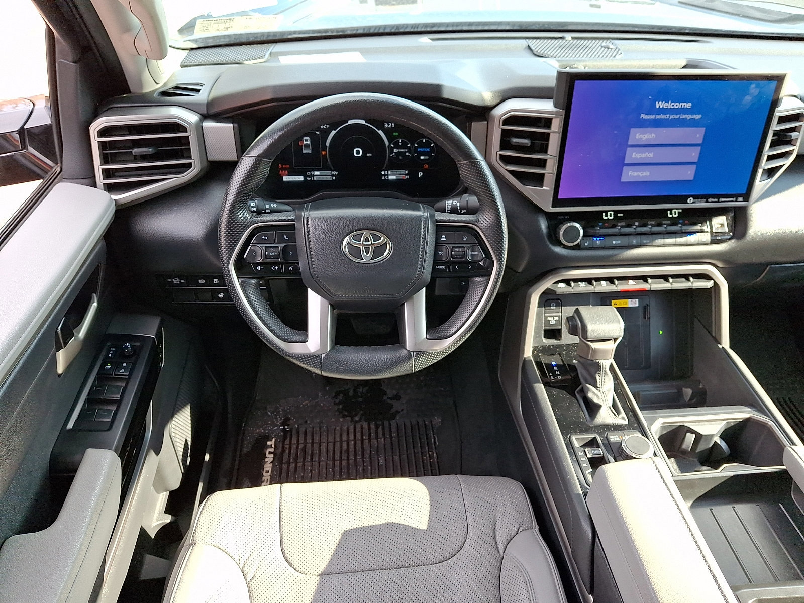 Used 2024 Toyota Tundra Limited image 12