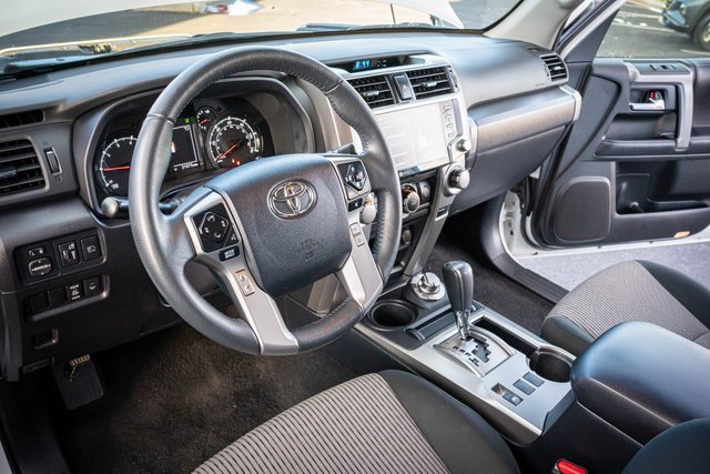 Used 2024 Toyota 4Runner SR5 image 16