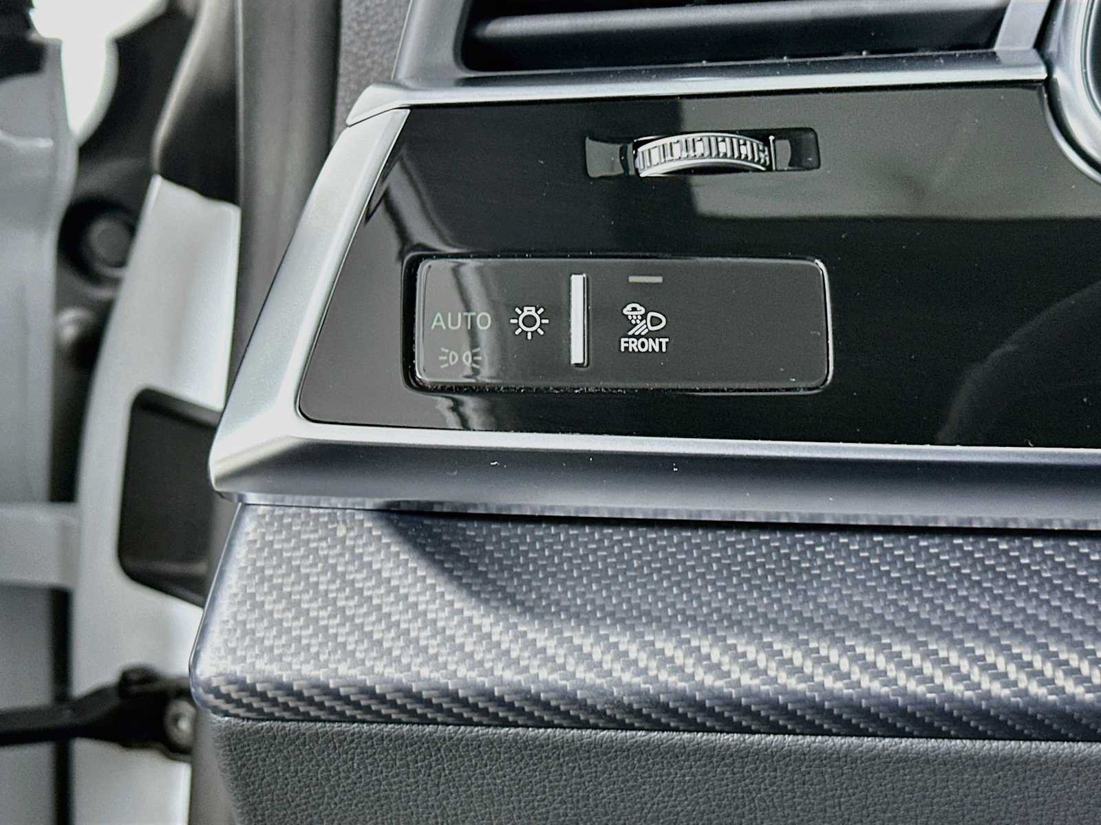 New 2027 Audi Q8 Prestige AWD/4WD image 10