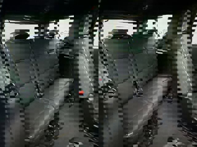 Used 2025 GMC Yukon XL Elevation w/ Elevation Premium Package image 30