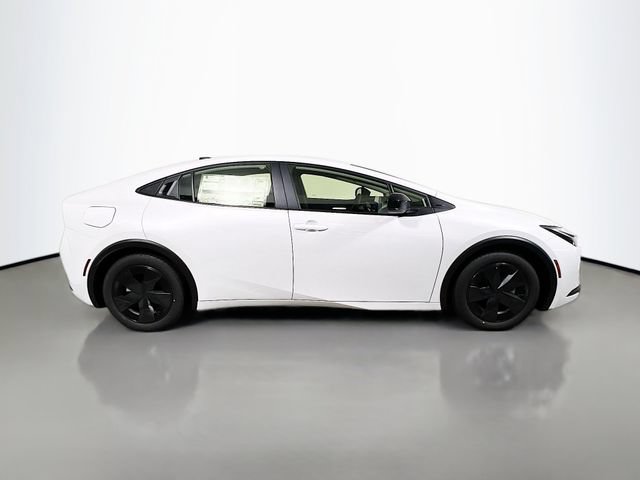 New 2026 Toyota Prius Plug-In Hybrid FWD image 2