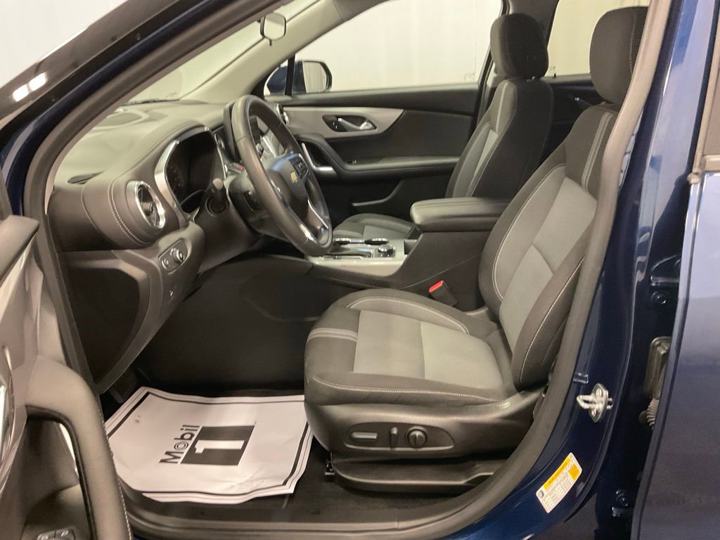 Used 2023 Chevrolet Blazer LT w/ Driver Confidence Package image 4