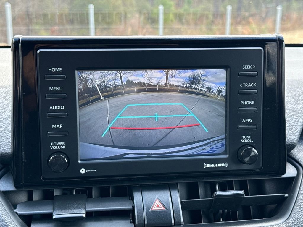 Used 2021 Toyota RAV4 LE image 24