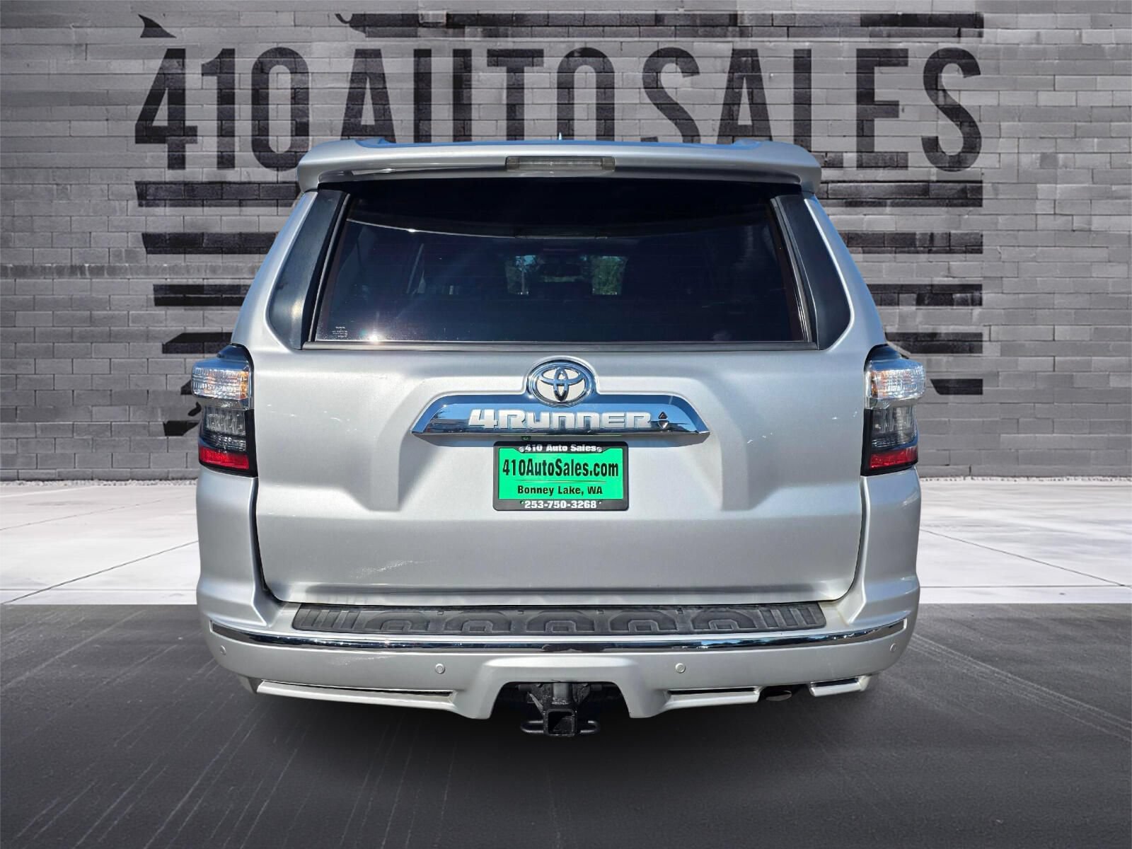 Used 2014 Toyota 4Runner Limited AWD/4WD image 4