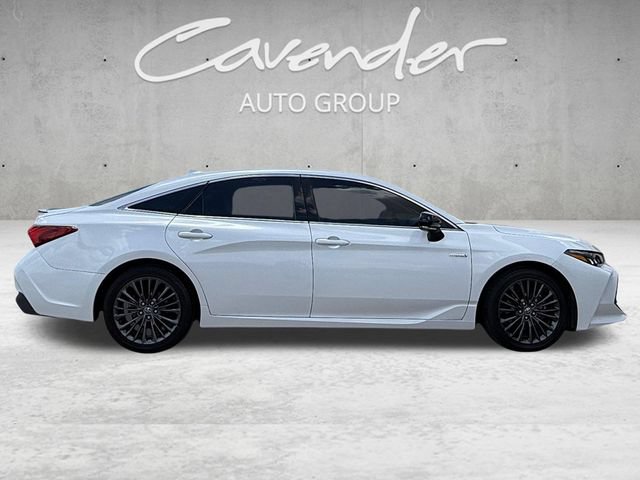 Used 2019 Toyota Avalon XSE FWD image 17