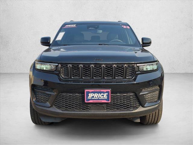 Used 2023 Jeep Grand Cherokee Altitude AWD/4WD video 2