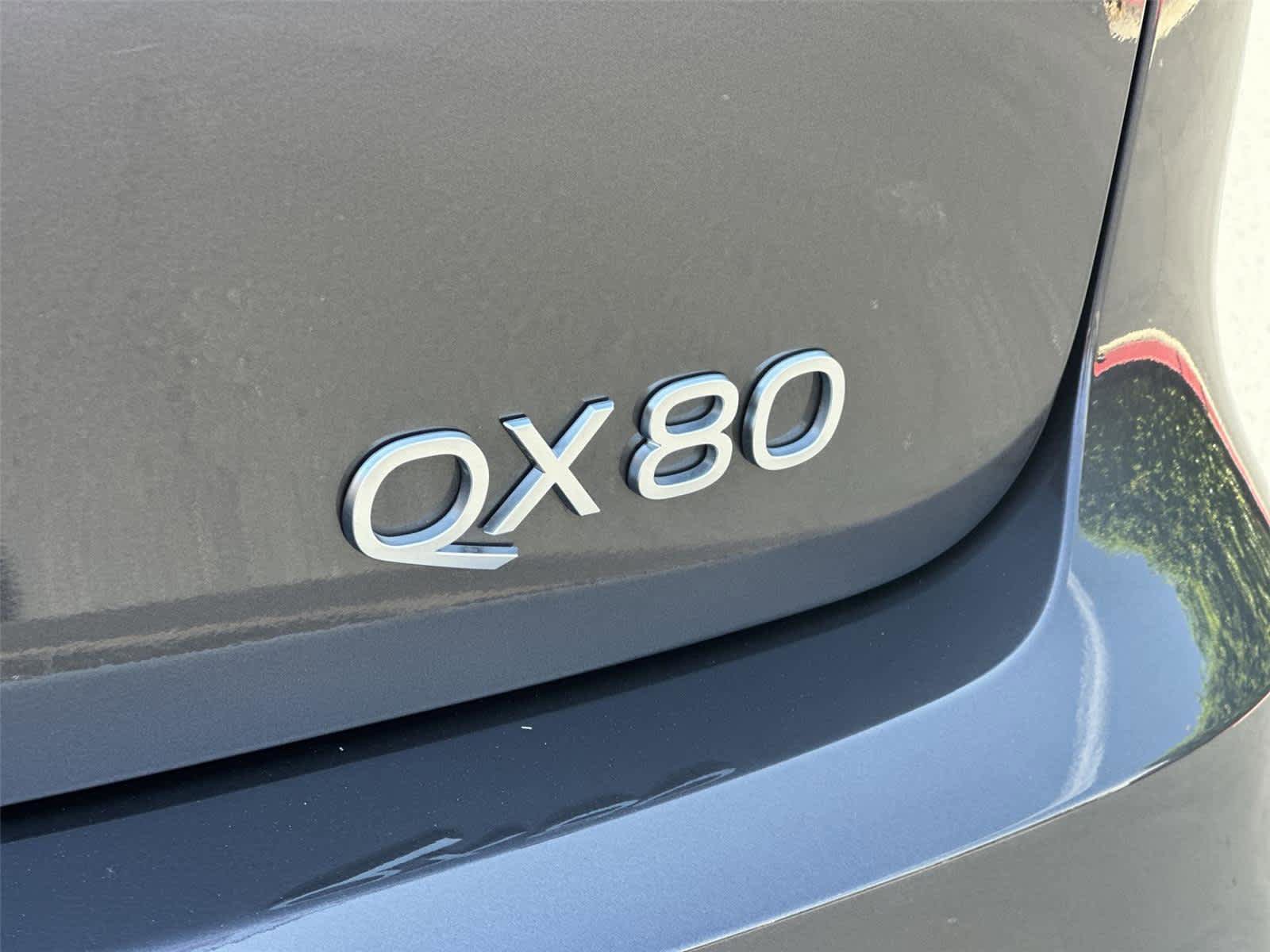Used 2025 INFINITI QX80 Luxe RWD image 8