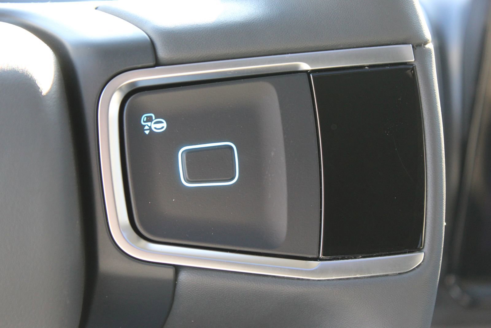 New 2025 Ford Expedition Active AWD/4WD image 26