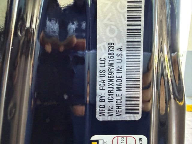 Used 2024 Jeep Wrangler Unlimited image 26