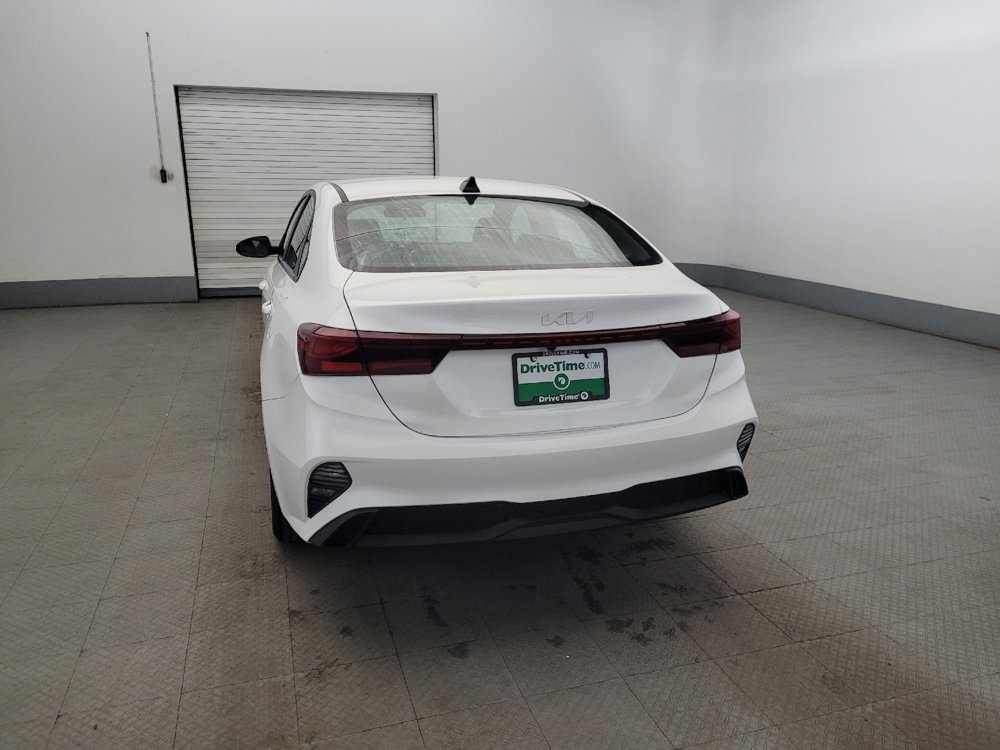 Used 2024 Kia Forte LXS image 6