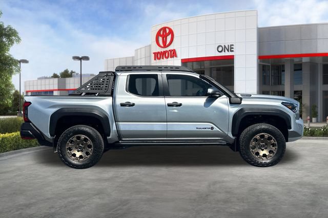 Used 2024 Toyota Tacoma 4x4 Double Cab Hybrid image 3