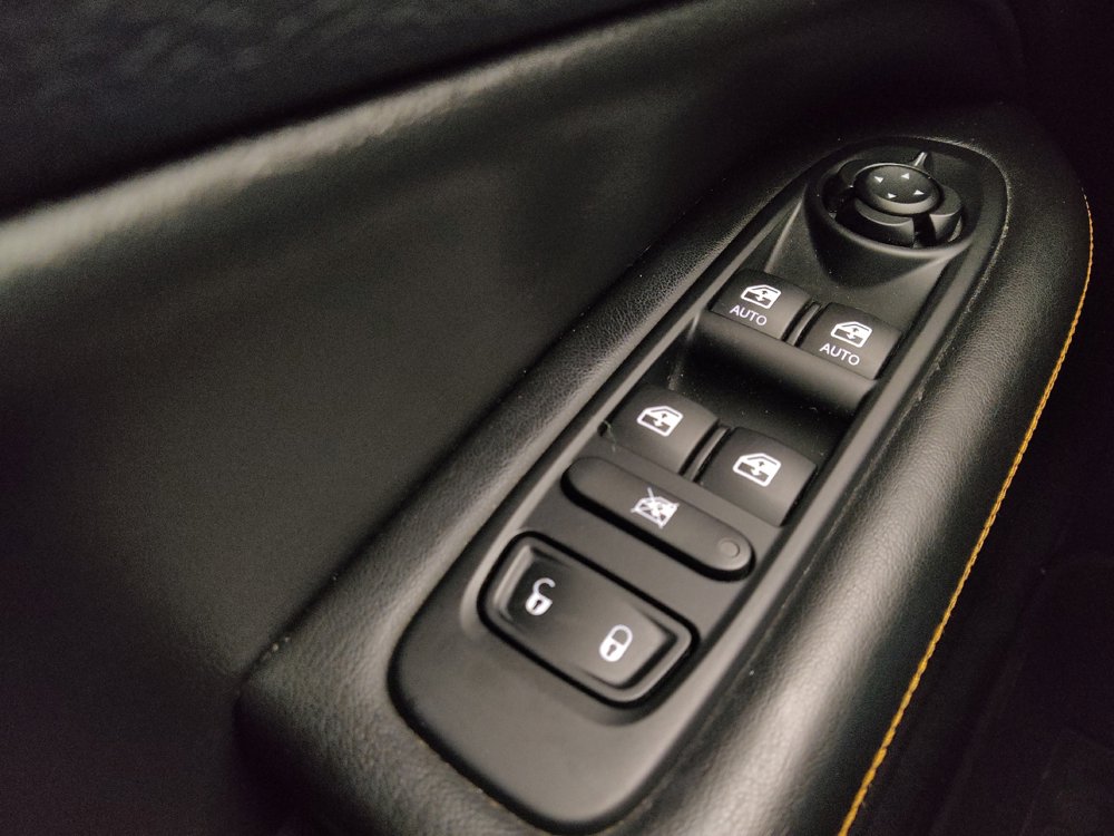 Used 2017 Jeep Compass Limited AWD/4WD image 27