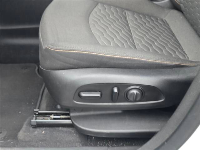 Used 2021 Chevrolet Equinox LT w/ LPO, Cargo Package image 17