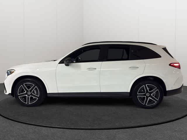 Certified 2026 Mercedes-Benz GLC 300 4MATIC image 3