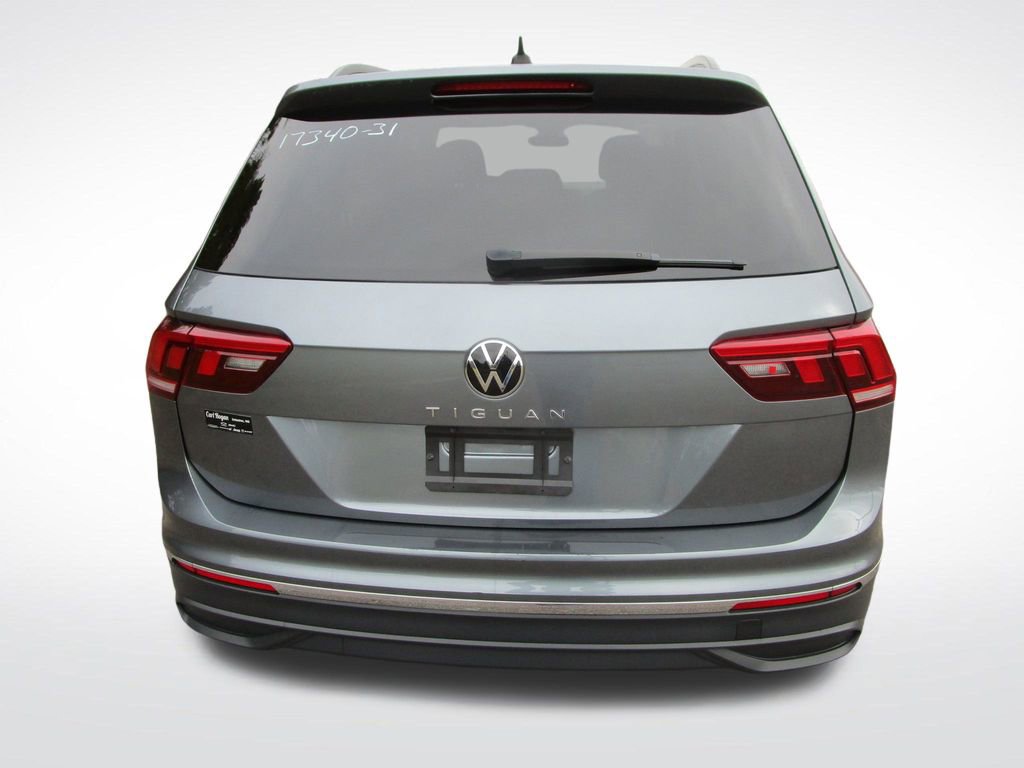 Used 2024 Volkswagen Tiguan S image 8