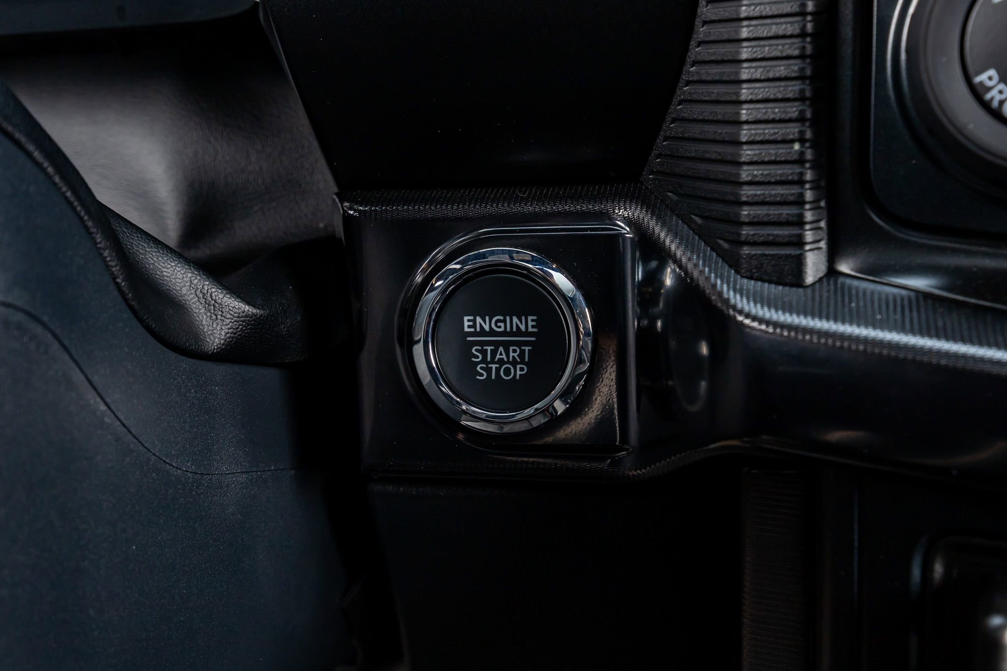 Used 2025 Ford F150 Raptor w/ Equipment Group 803A Raptor R image 22