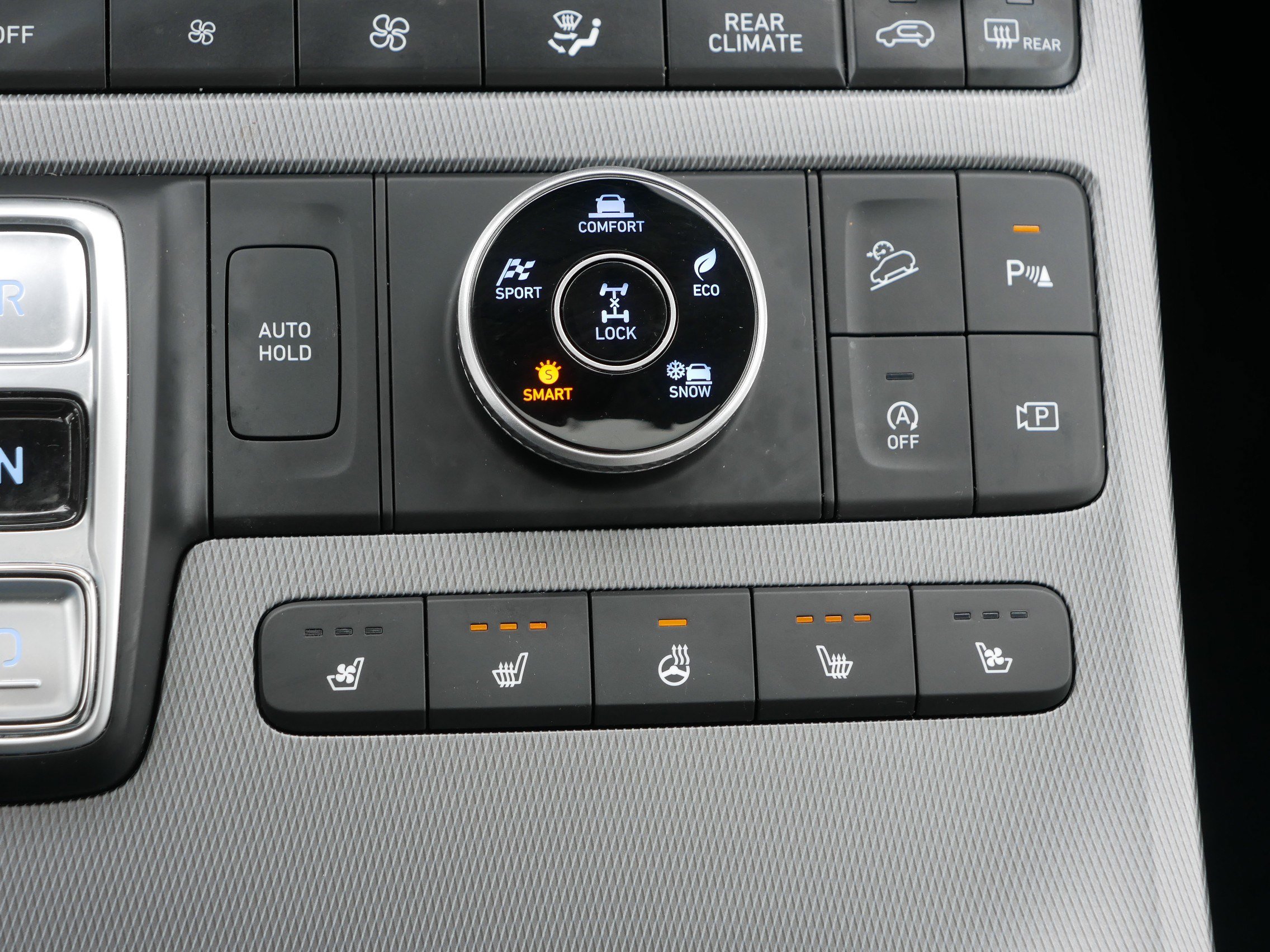 Certified 2023 Hyundai Palisade Limited AWD/4WD image 28