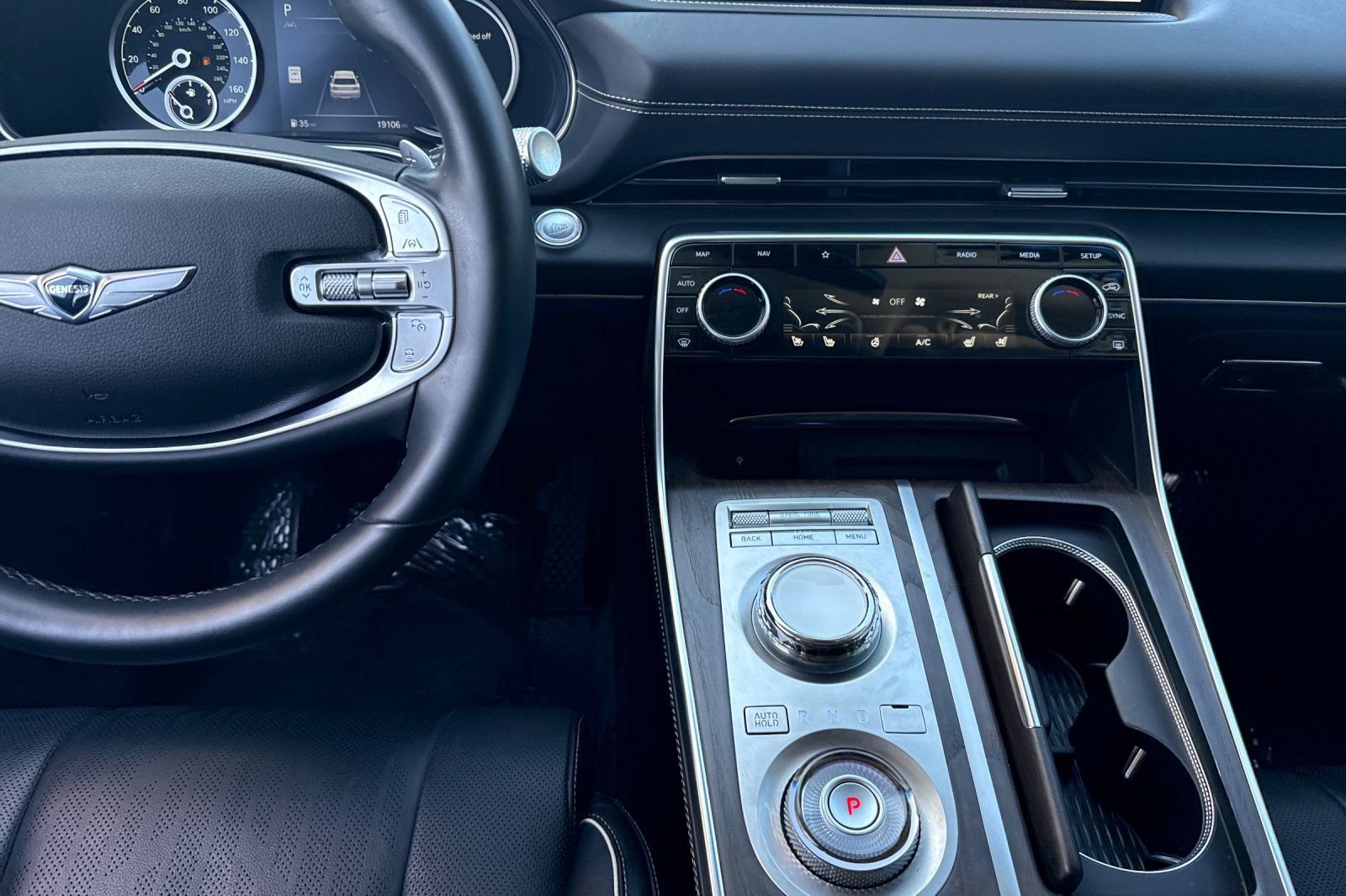 Used 2023 Genesis GV80 3.5T w/ Advanced Package image 29