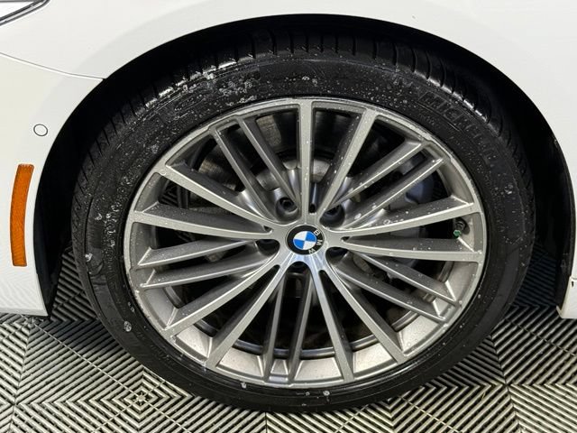 Used 2018 BMW 540i RWD image 14