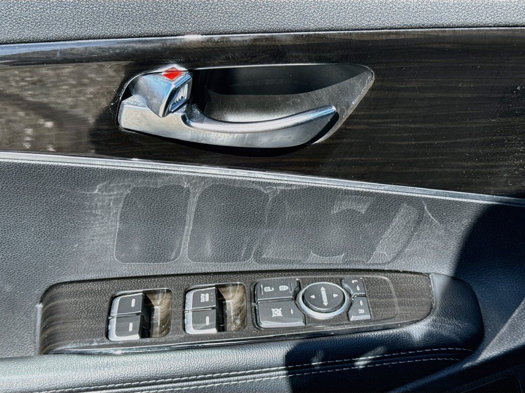 Used 2019 Kia Sorento L FWD image 20