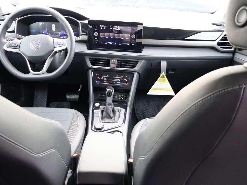 New 2026 Volkswagen Taos SE AWD/4WD image 17