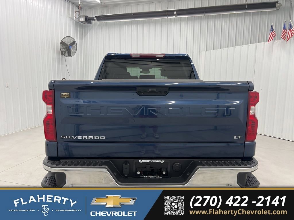 Used 2023 Chevrolet Silverado 1500 LT AWD/4WD image 4