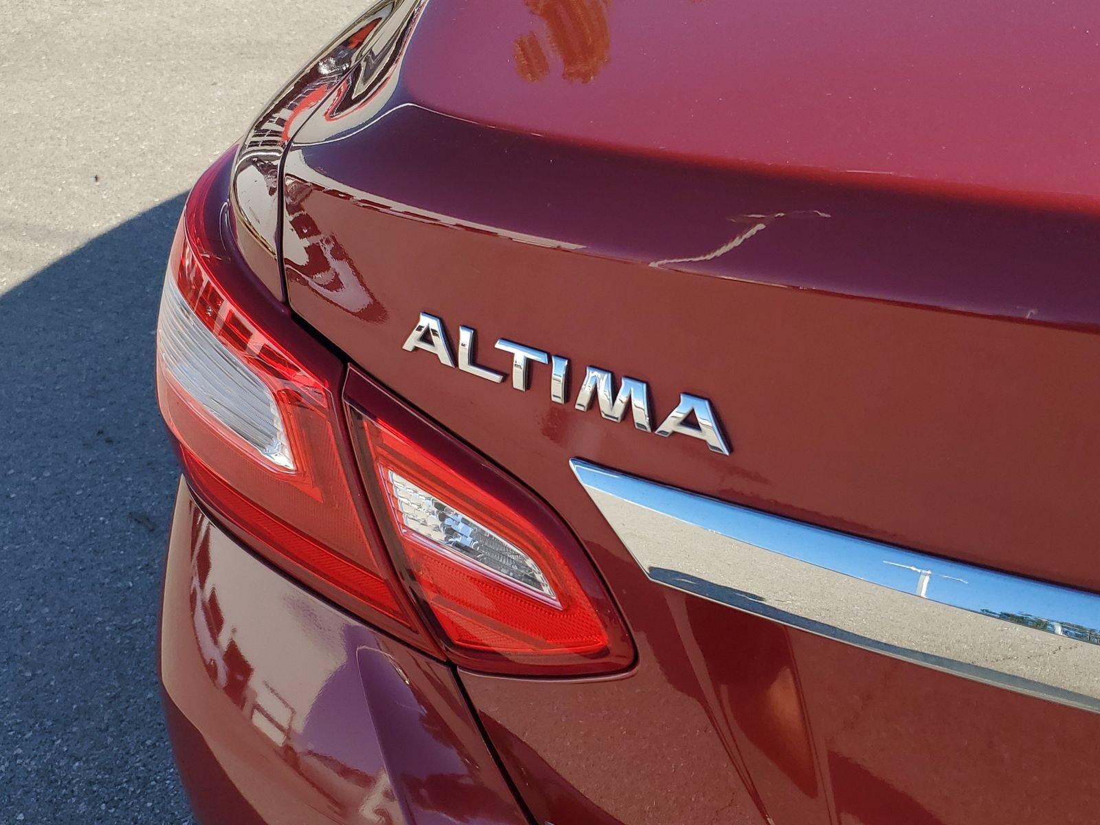 Used 2017 Nissan Altima 2.5 SV FWD image 7