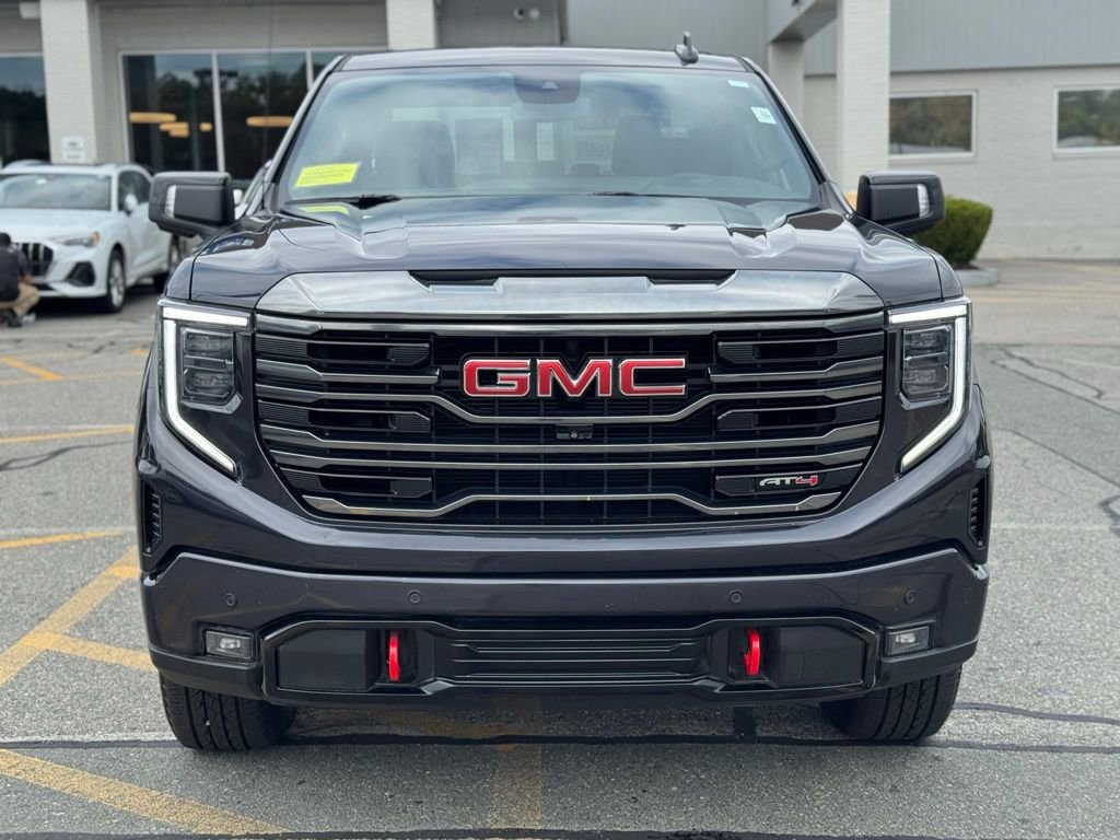 Used 2023 GMC Sierra 1500 AT4 image 9