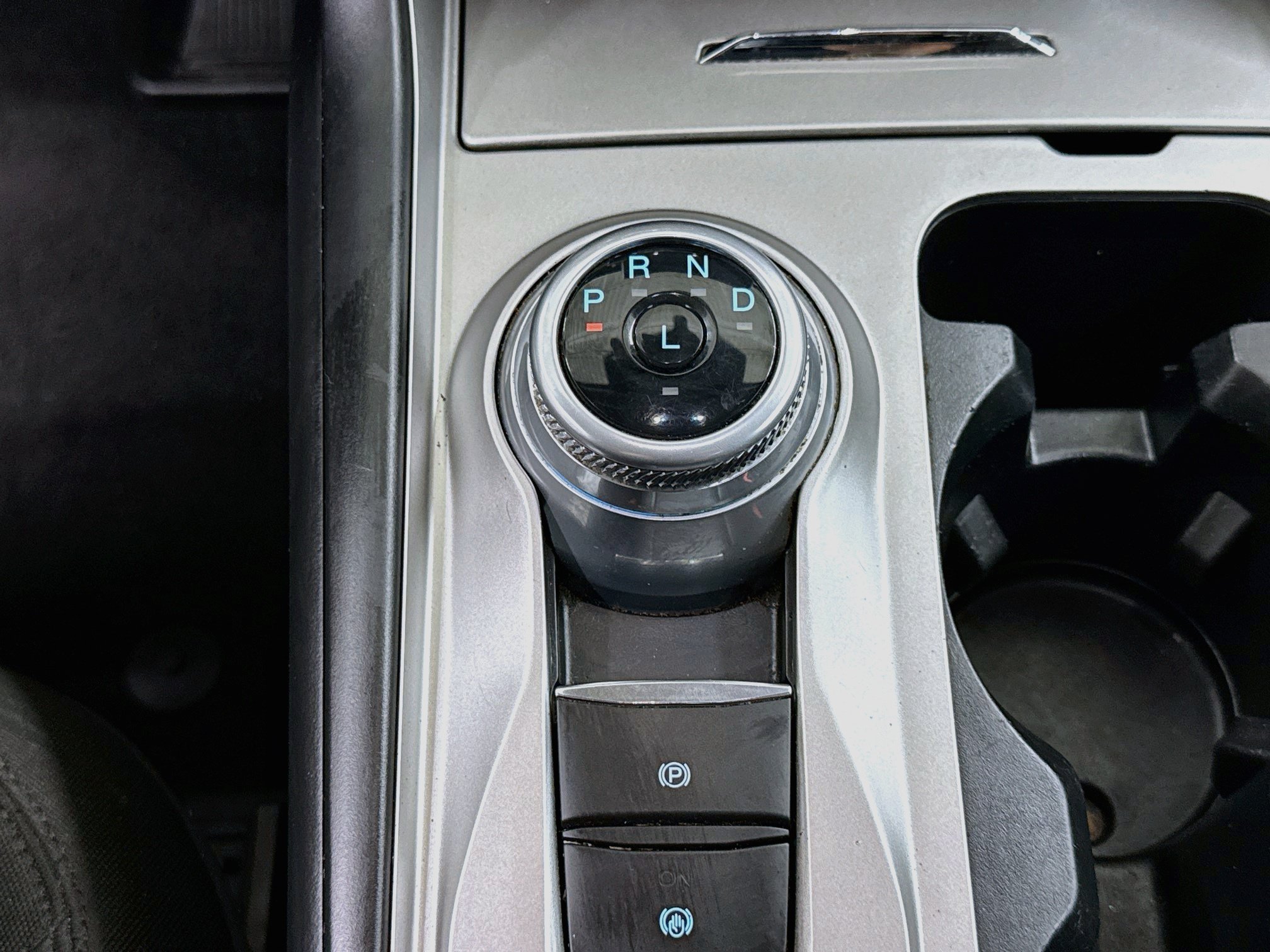 Used 2021 Ford Explorer XLT RWD image 24