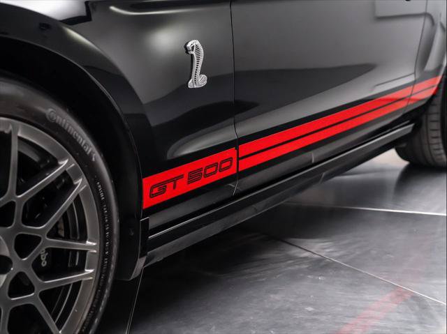 Used 2013 Ford Mustang Shelby GT500 RWD image 17