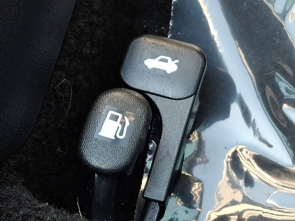 Certified 2025 Kia K4 LXS image 26