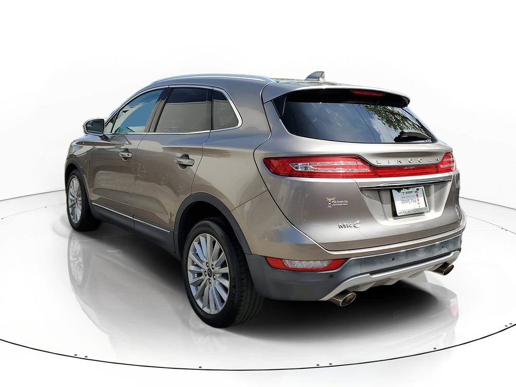 Used 2019 Lincoln MKC Premiere image 4