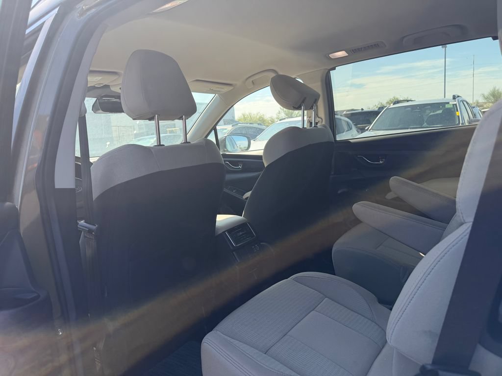 Used 2025 Subaru Ascent Premium AWD/4WD image 6
